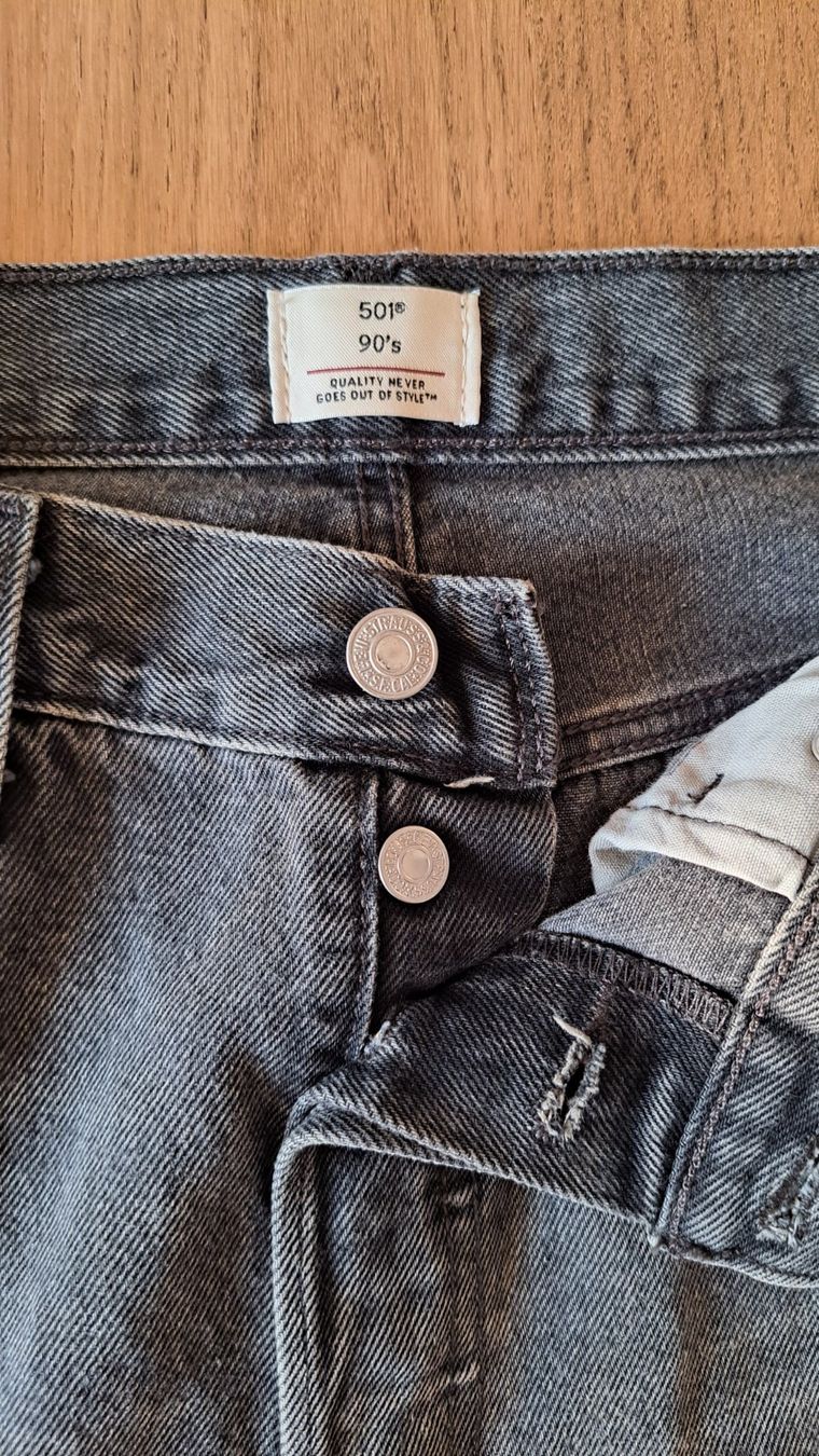 Levi's Jeans: Jeans Levis 501 90s – Nuovo (secondo la descrizione) da Olten venduto da noe_vy96 2