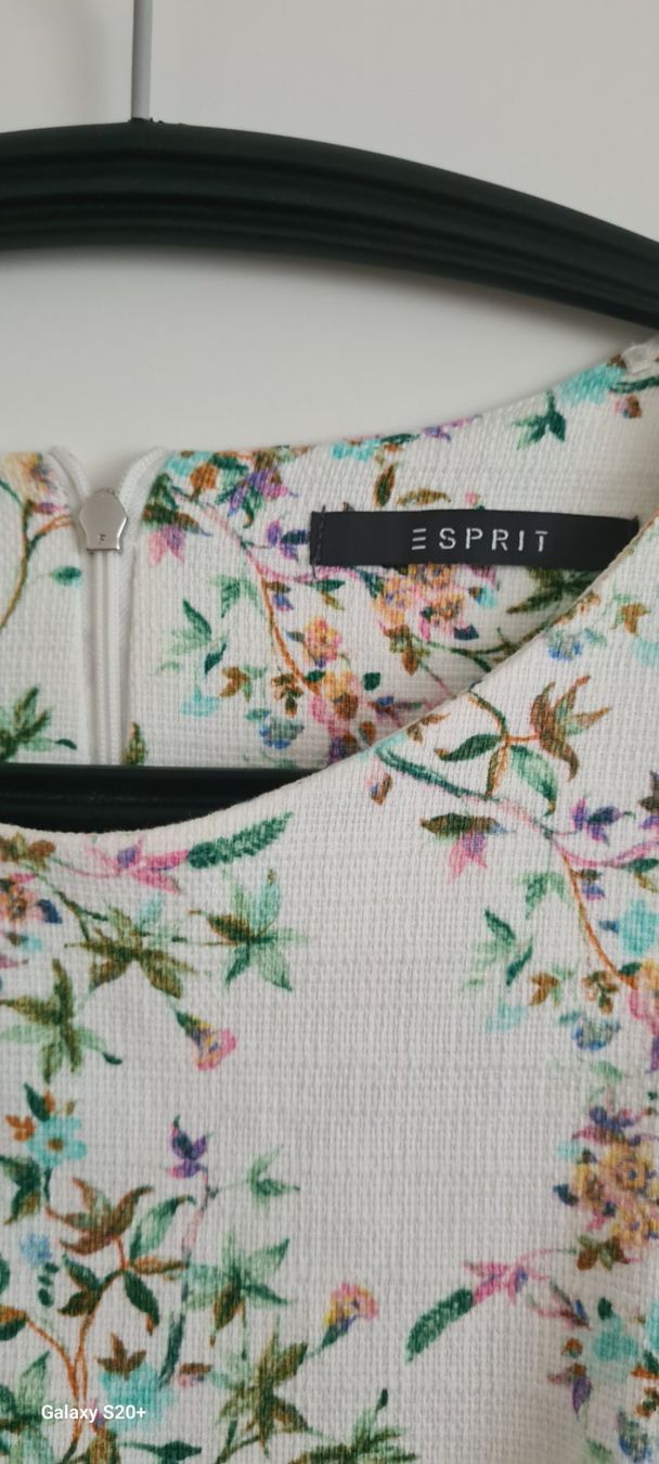 Esprit Robes: Esprit Kleid – D'occasion à Vitznau par Funrising 2