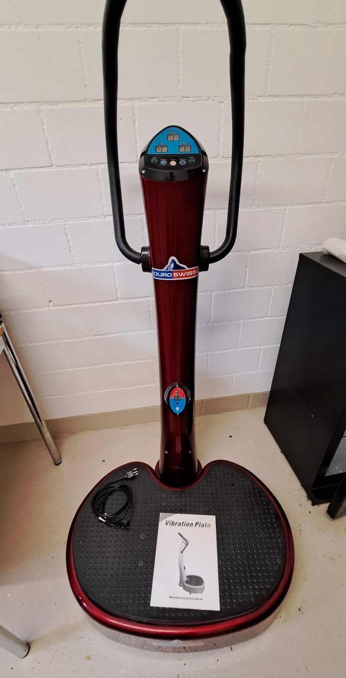 Swissplate Hometrainer: Duro Swiss Vibration Plate – Usato da Dietlikon venduto da kosta.katoglou 3