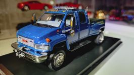 1/64 GMC Topkick C4500 Diecast