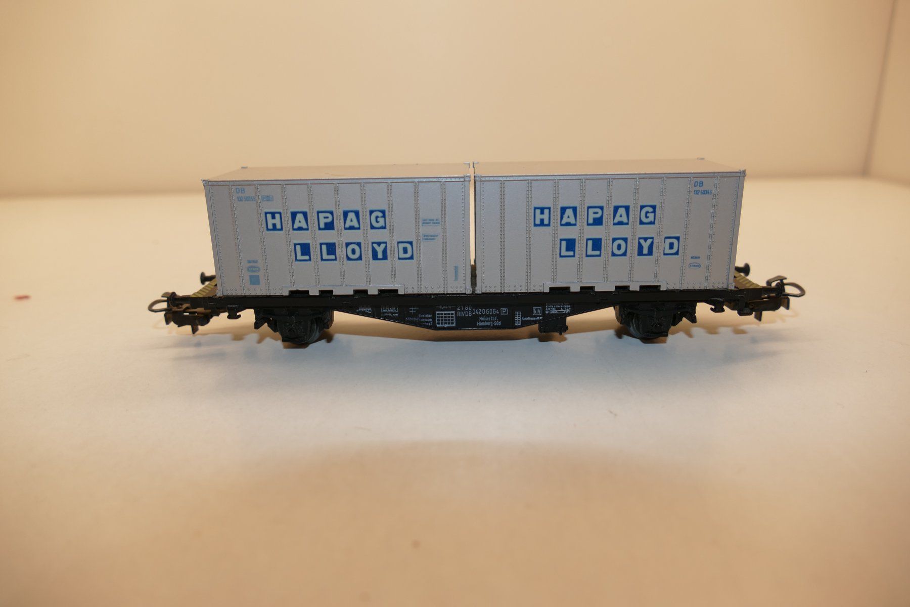 Märklin Modellini di ferrovie: Märklin H0: DB Containerwagen Hapag Lloyd – Usato da Niederhasli venduto da rail-duerst 2