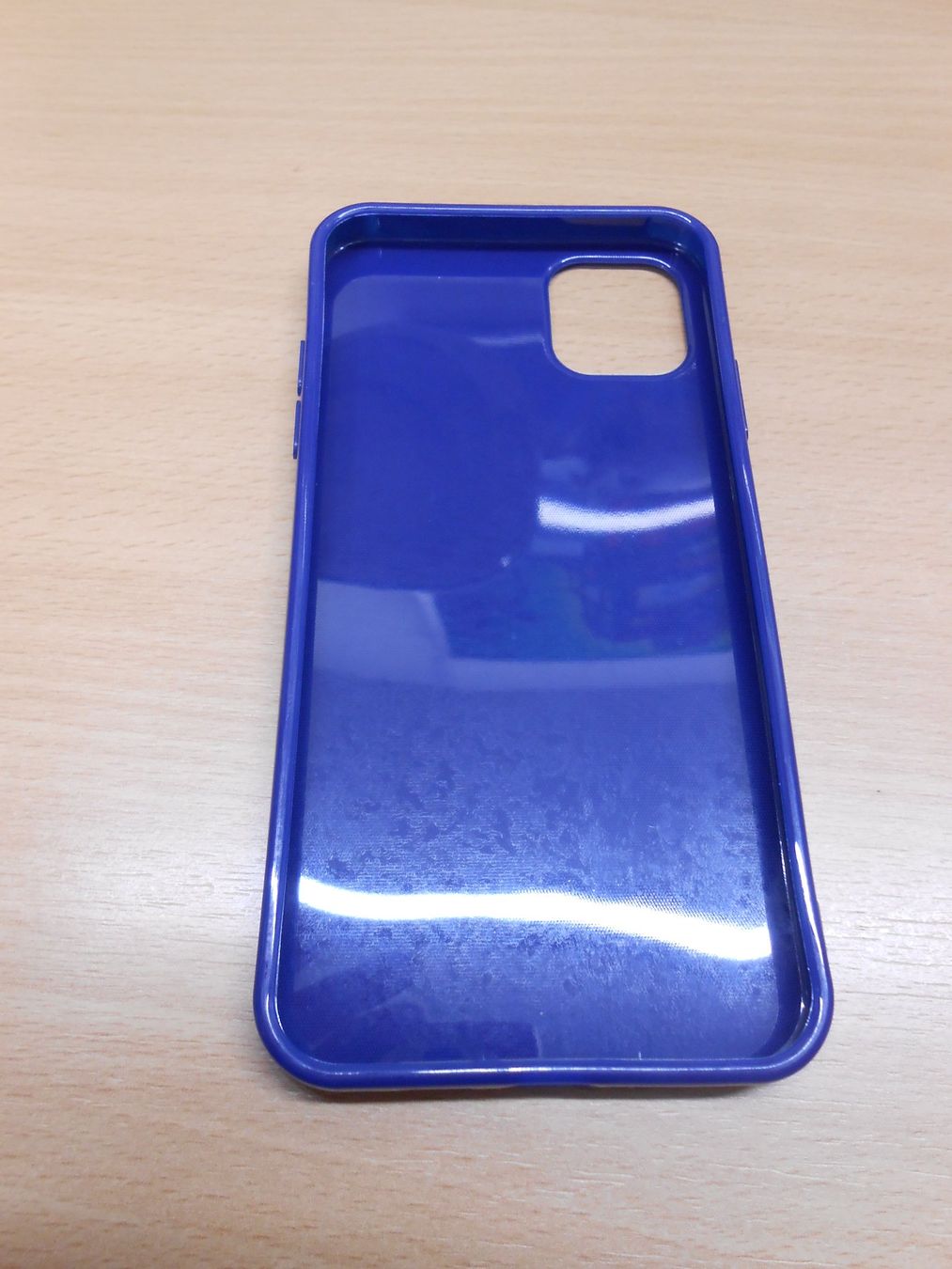 Apple Cover & Protezioni schermo: Iphone 11 Pro Max Cover blau – Nuovo e nell'imballaggio originale da Gipf-Oberfrick venduto da Livingstone5 1