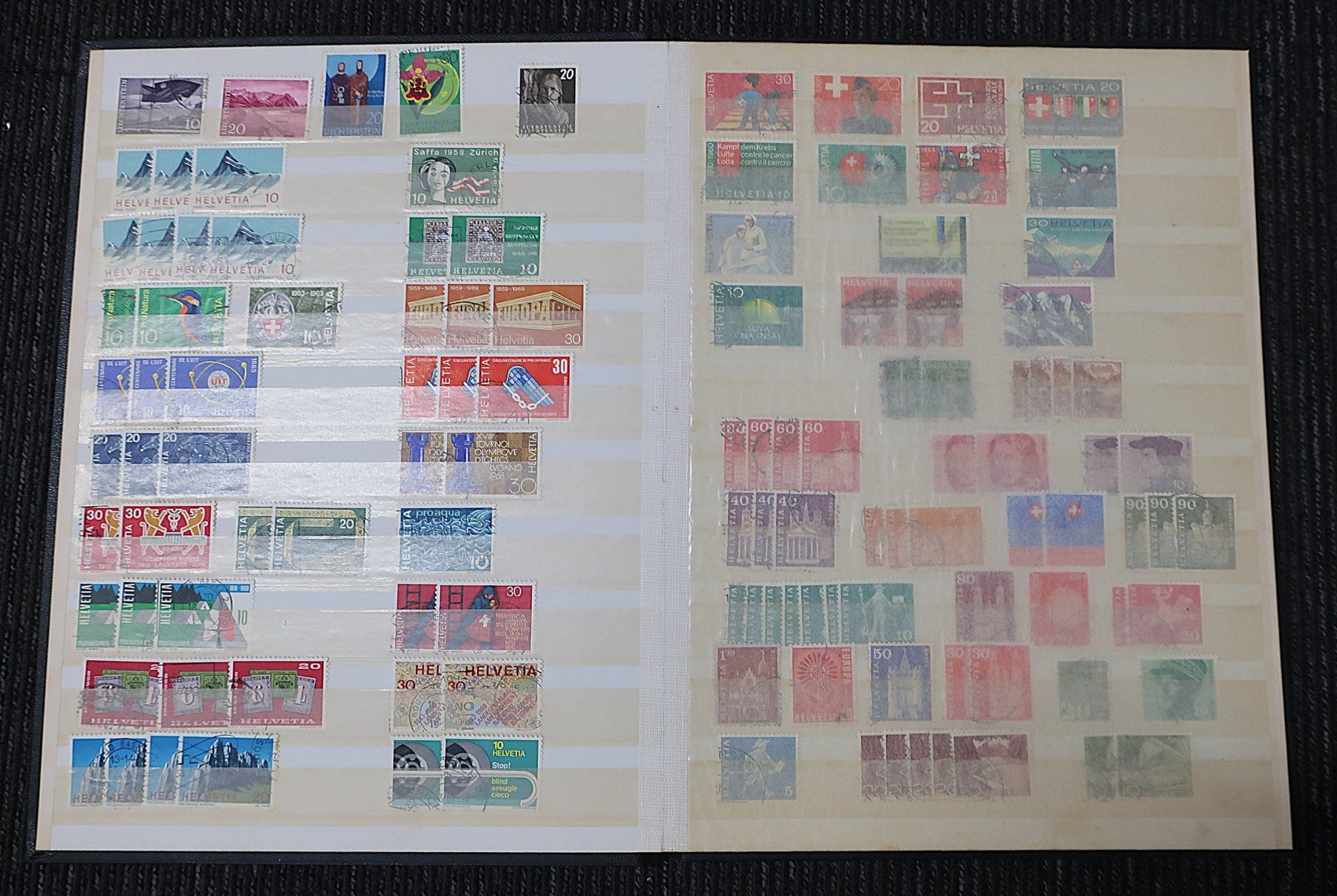 Alben: 5 Briefmarkenalben und 1 Briefmarkenordner – Gebraucht aus Volketswil von brockipfannenstil 5