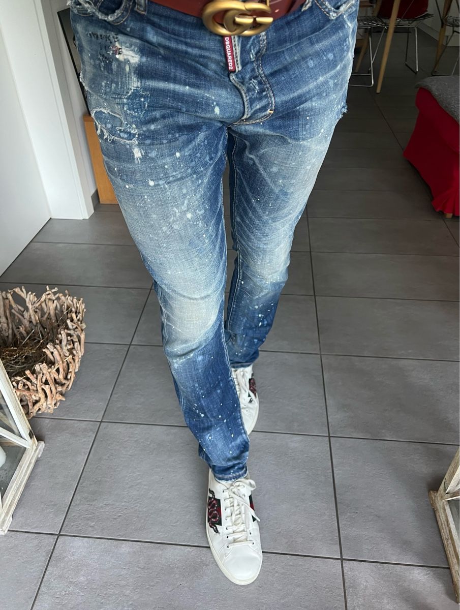 Dsquared2 Jeans: Dsquared2 jeans uomo 48 (2025) – Usato da Mendrisio venduto da fly_9wzx
