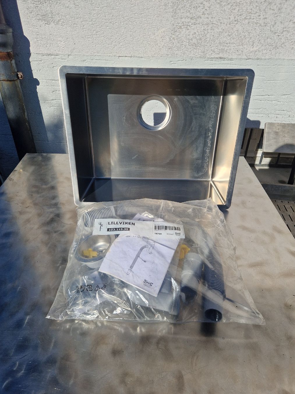 Lavabi & lavandini: IKEA LILLVIKEN Spülbecken komplettes Set – Nuovo (secondo la descrizione) da Solothurn venduto da J0shUa