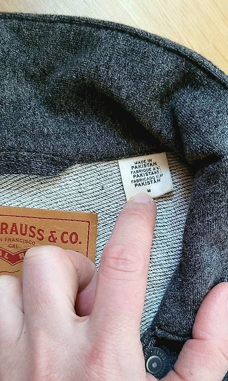 Jacken: LEVIS Baumwolle Jacke NEUWERTIG  – Gebraucht aus Luzern von SapientiaAeterna 2