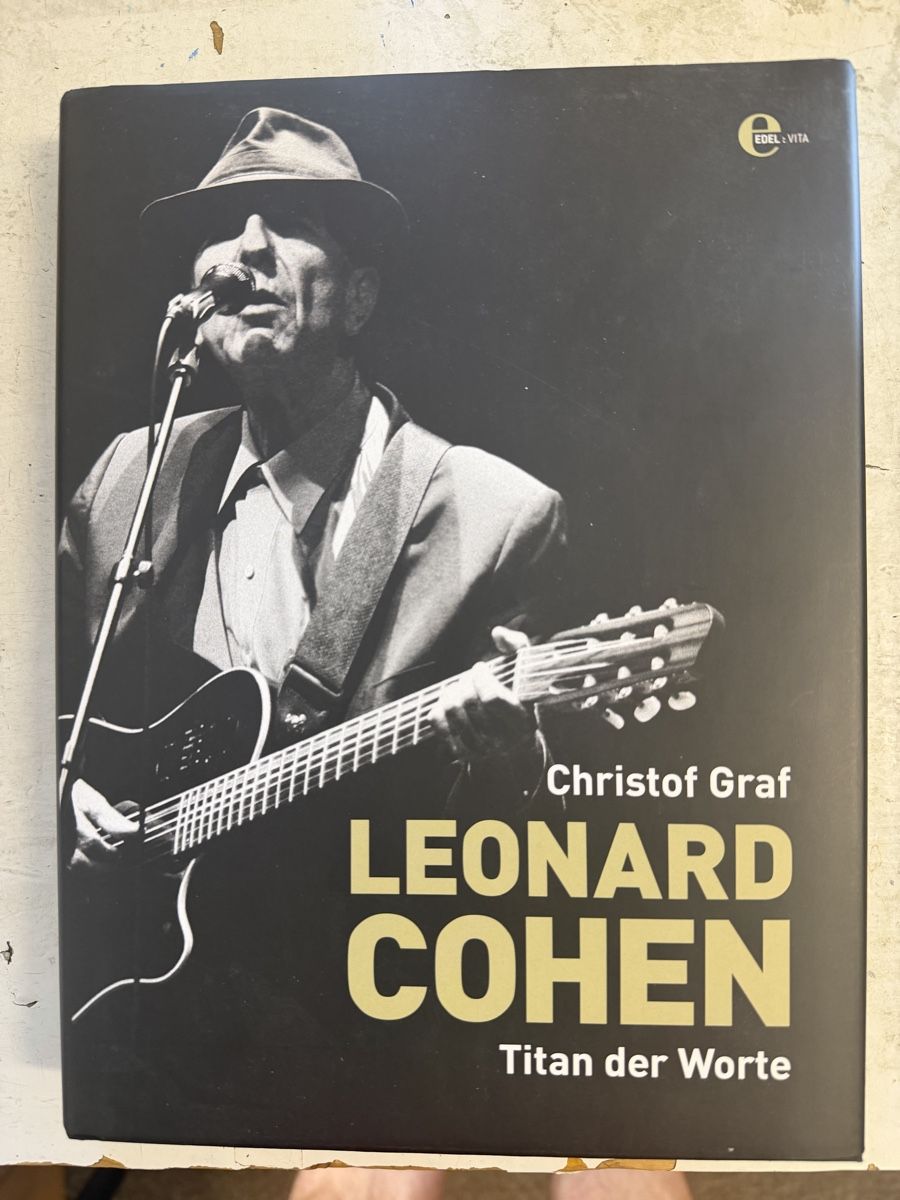 Libri: Leonard Cohen: Titan der Worte – Usato da Dietikon venduto da Buchantiqdietikon