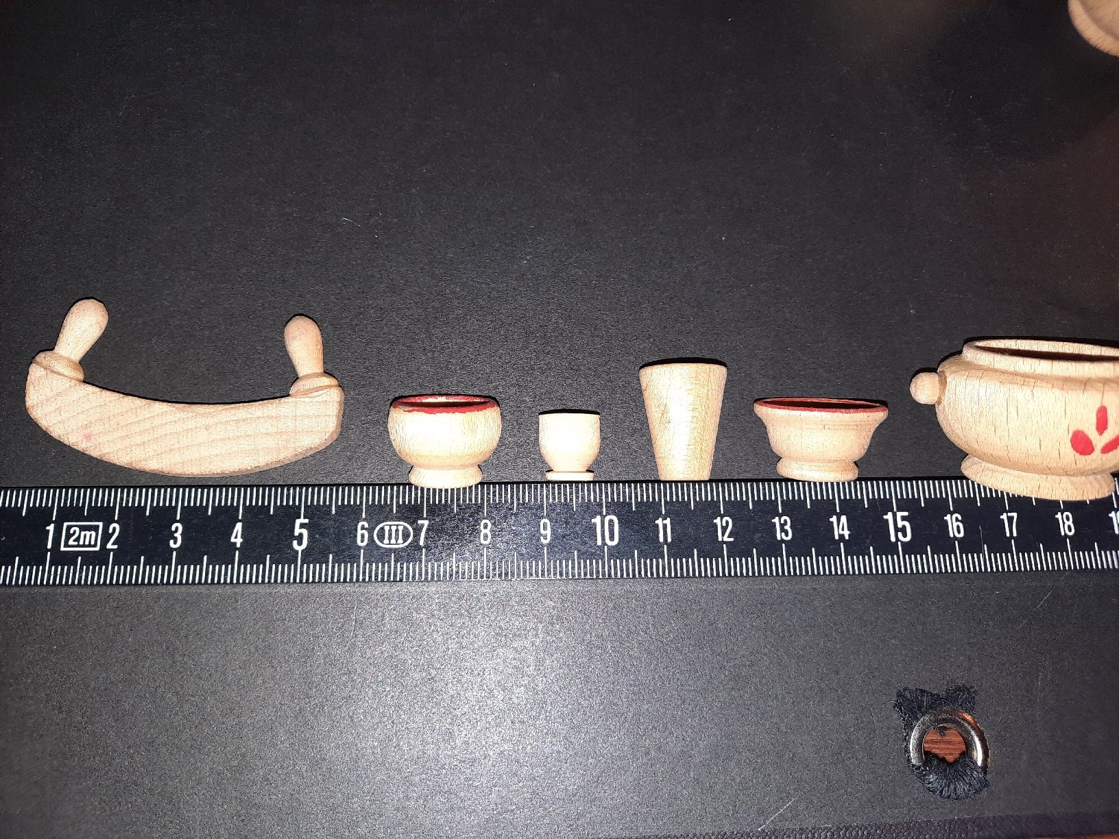 Case e mobili per bambole: arredi casa bambole in legno 29 pezzi – Usato da Biasca venduto da Old_6blh 3