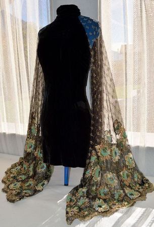 Kleid - Schmetterling / Magnifique robe - papillon