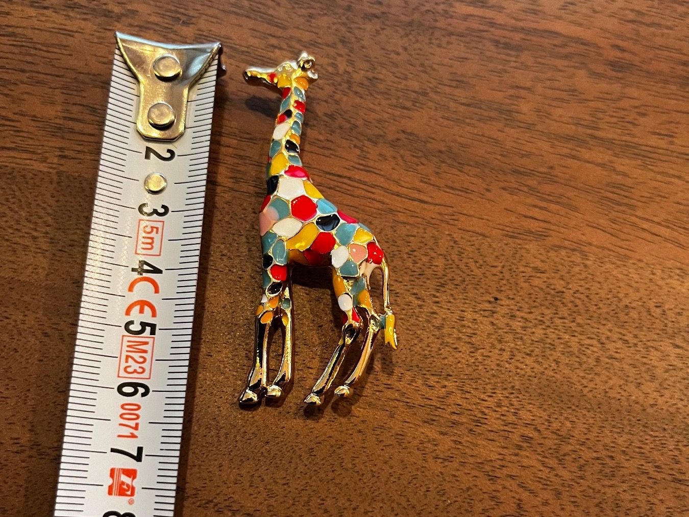Spille & Fermagli: Giraffe Brosche ( Emaille ) – Nuovo e nell'imballaggio originale da Gams venduto da Mariawicca 3