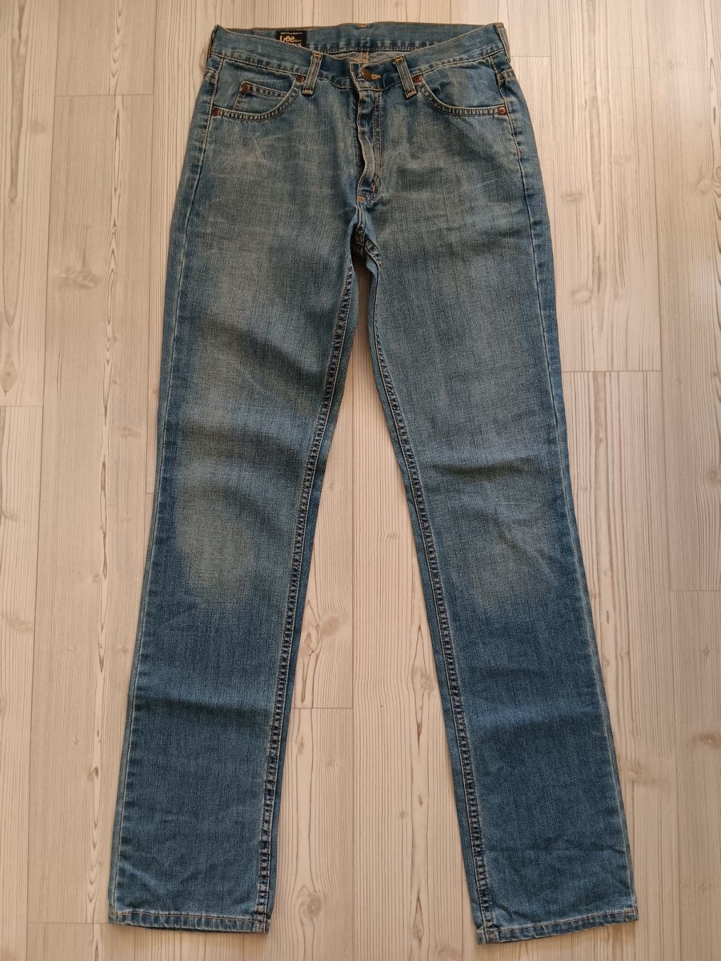 Lee Jeans: LEE  Jeans     Taille / Grosse W 30 L 33     STRAIGHT – Gebraucht aus Cossonay-ville von Super-Price-Quality