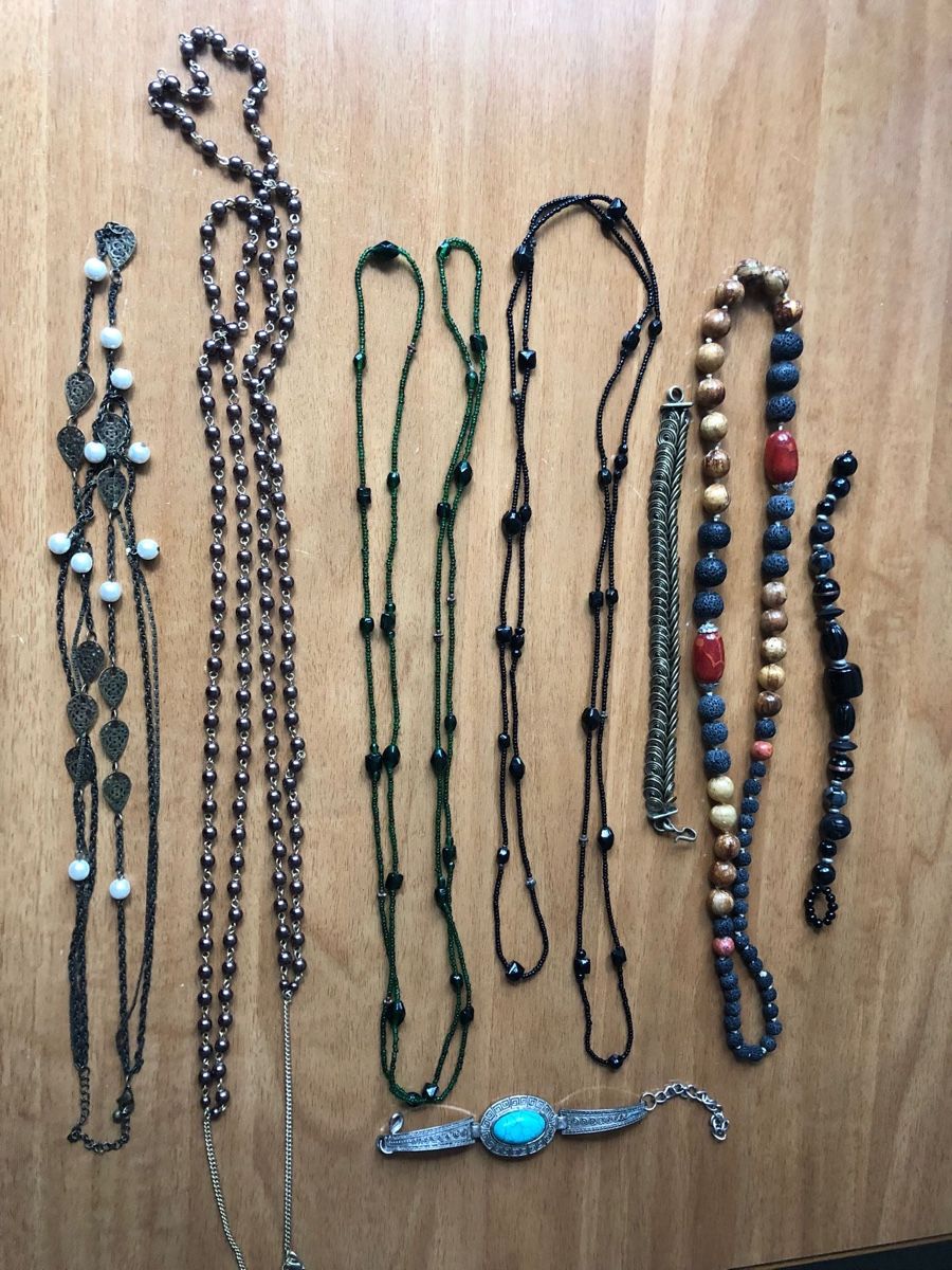 Altri gioielli: Bracelets and necklaces from various countries – Usato da Meilen venduto da val_tsv8 1