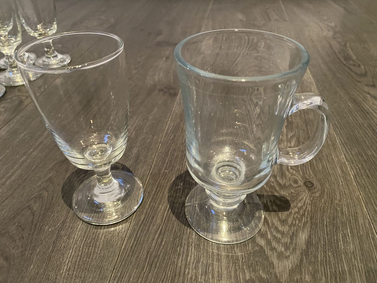 Bicchieri: 4 Teegläser und 9 Kaffee-Schnaps Gläser – Usato da Hägglingen venduto da Karin0802 2