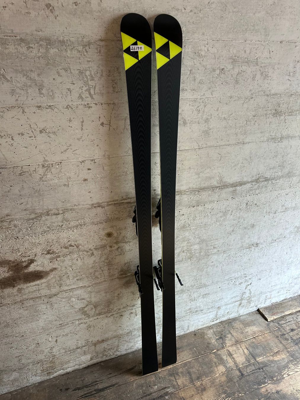 Fischer Skis: Fischer RC4 Ski 180CM – D'occasion à Emmenbrücke par karkarkar 5
