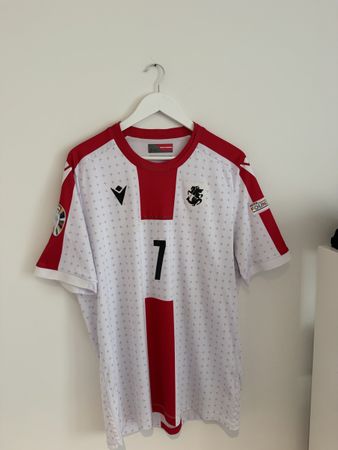 Fussballtrikot Macron Kvaratskhelia Grösse XXL neu