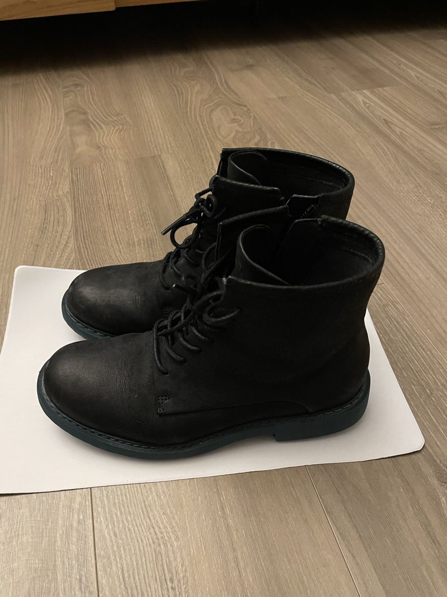 Camper Chaussures femmes: Bottes Camper, cuir noir, taille 35 – D'occasion à Sierre par Ruyfigas 1