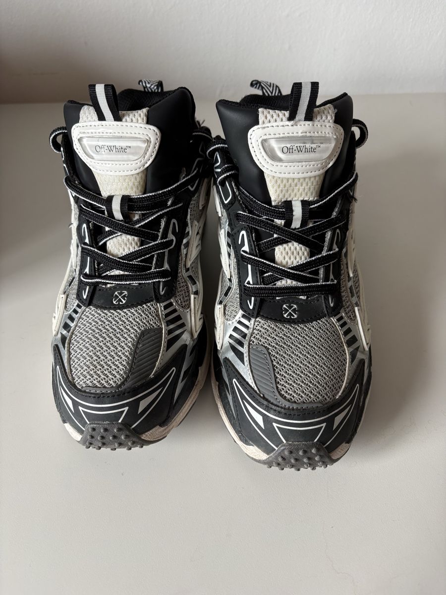 Off-White Herrenschuhe: Off White: be right back  – Gebraucht aus Reconvilier von oliver008 2