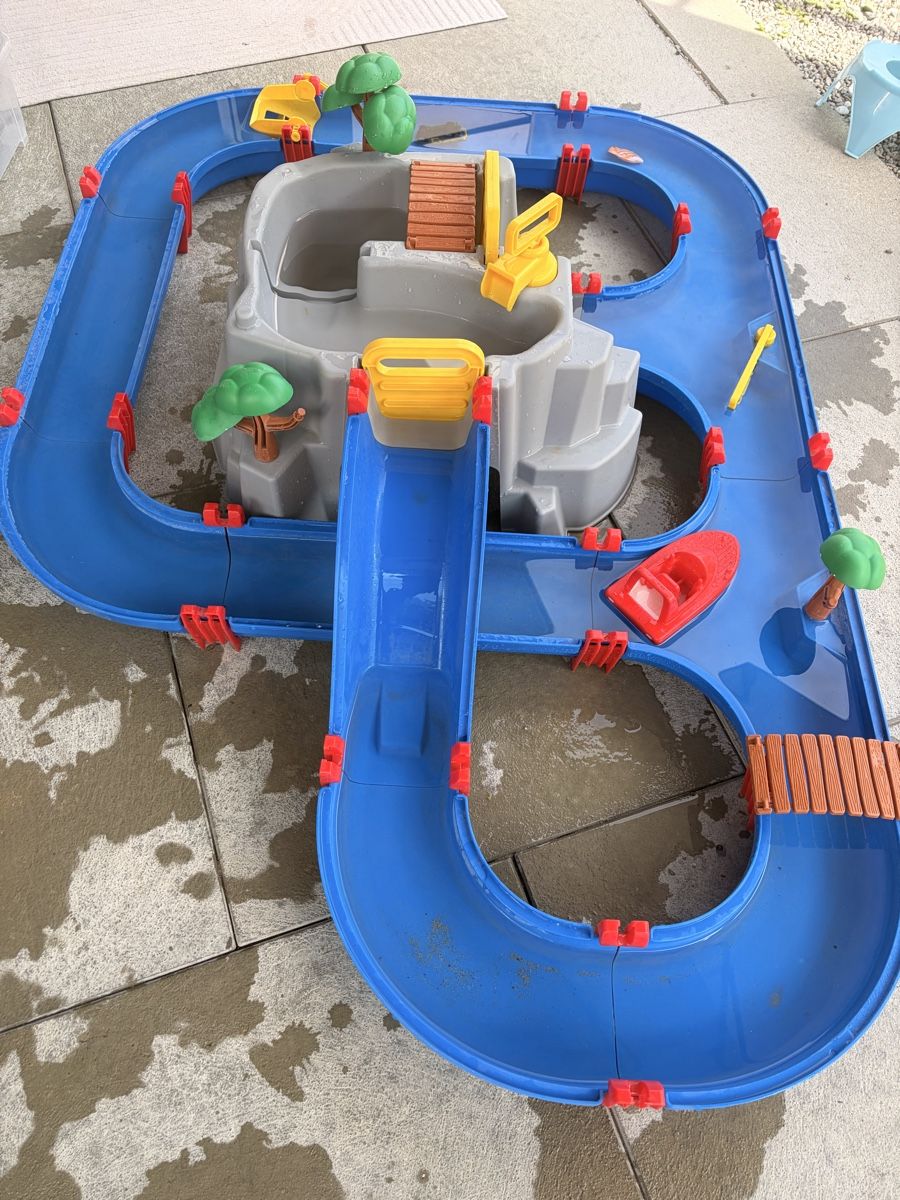 Spielzeuge: Wasserbahn Spielzeug – Gebraucht aus Eichberg von vakisa 4