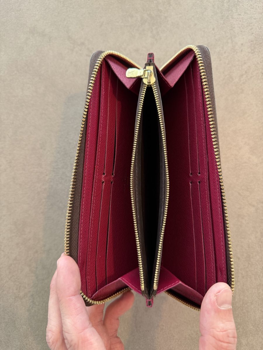 Louis Vuitton Portamonete: Louis Vuitton Clémence Wallet – Nuovo (secondo la descrizione) da Zug venduto da lj.bag 6