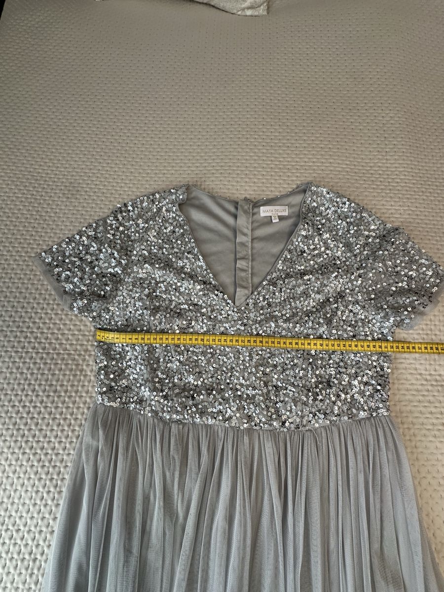 Vestiti: Abendkleid Gr 44-46 – Usato da Volketswil venduto da Sina008 6