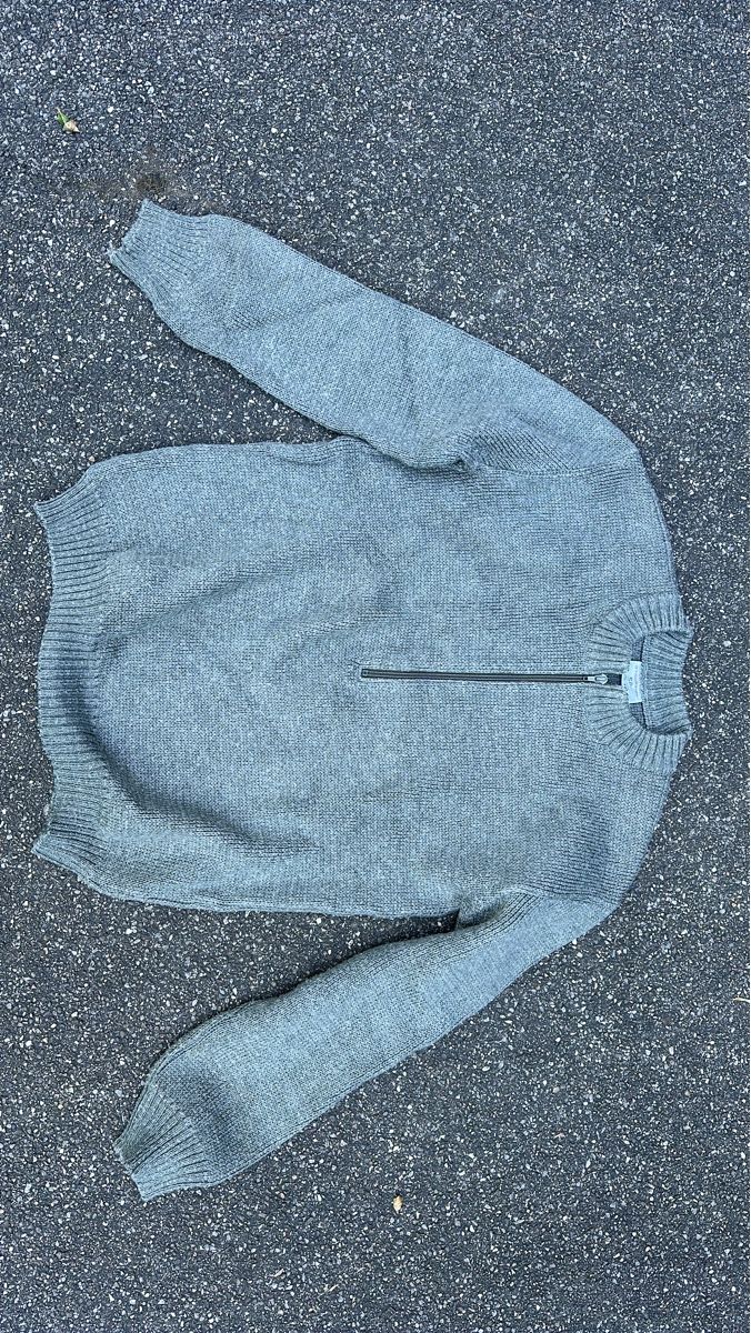 Schweizer Armee Maglioni & Felpe: Original Schweizer Armee Strickpullover mit Reissverschluss – Usato da ipsach venduto da ironflo