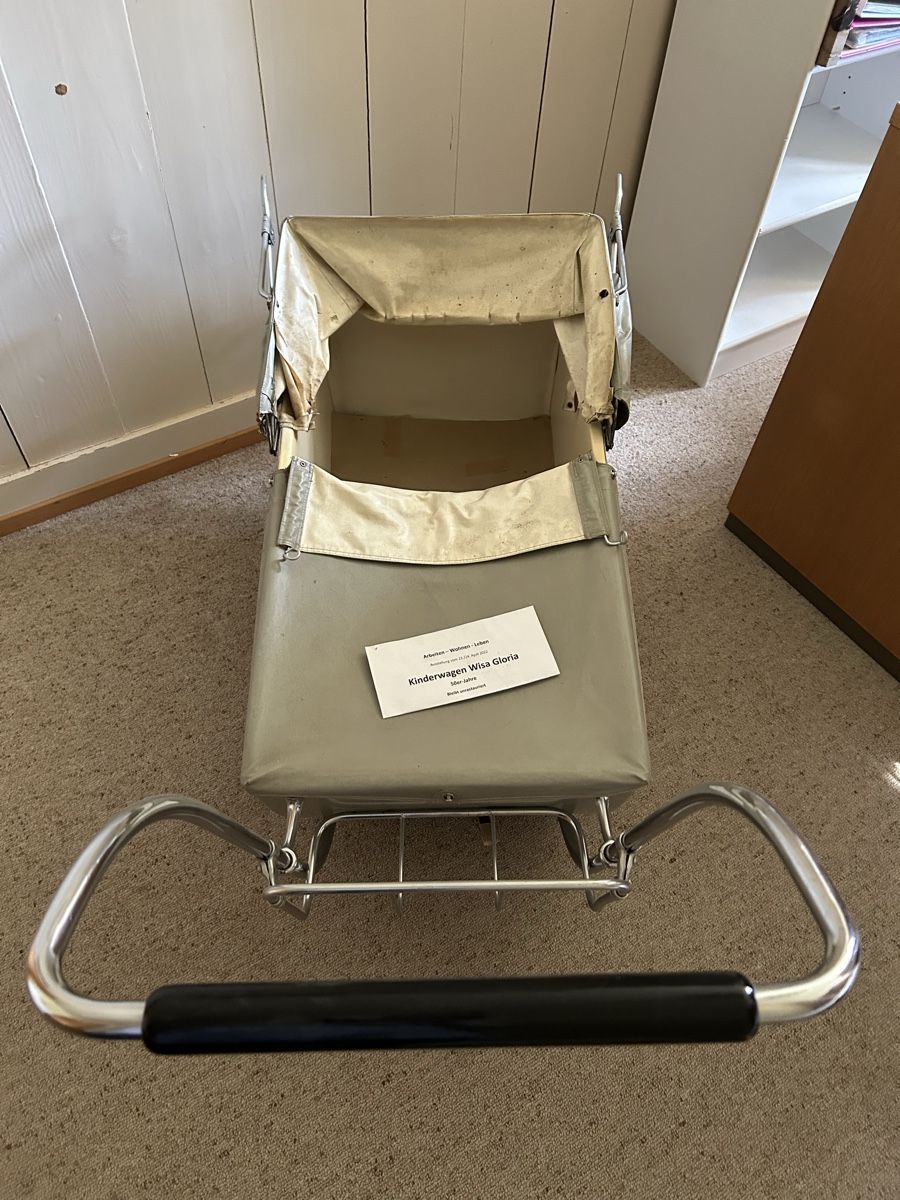 Wisa Gloria Kinderwagen: Wisa Gloria Kinderwagen – Defekt aus Frauenfeld von Paillasse00