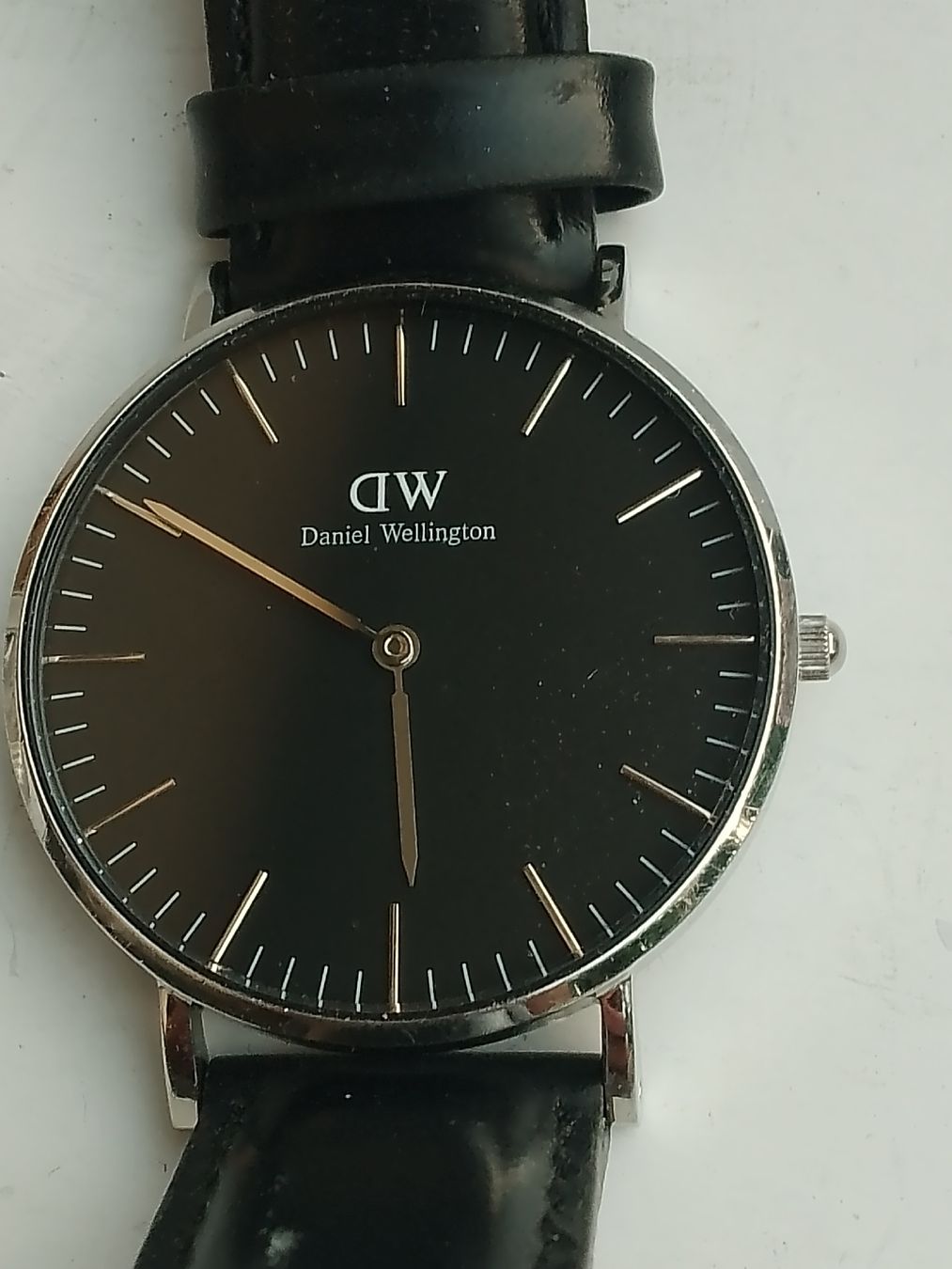 Daniel Wellington Uhren: Daniel Wellington 38mm läuft super – Gebraucht aus Agno von sam2608