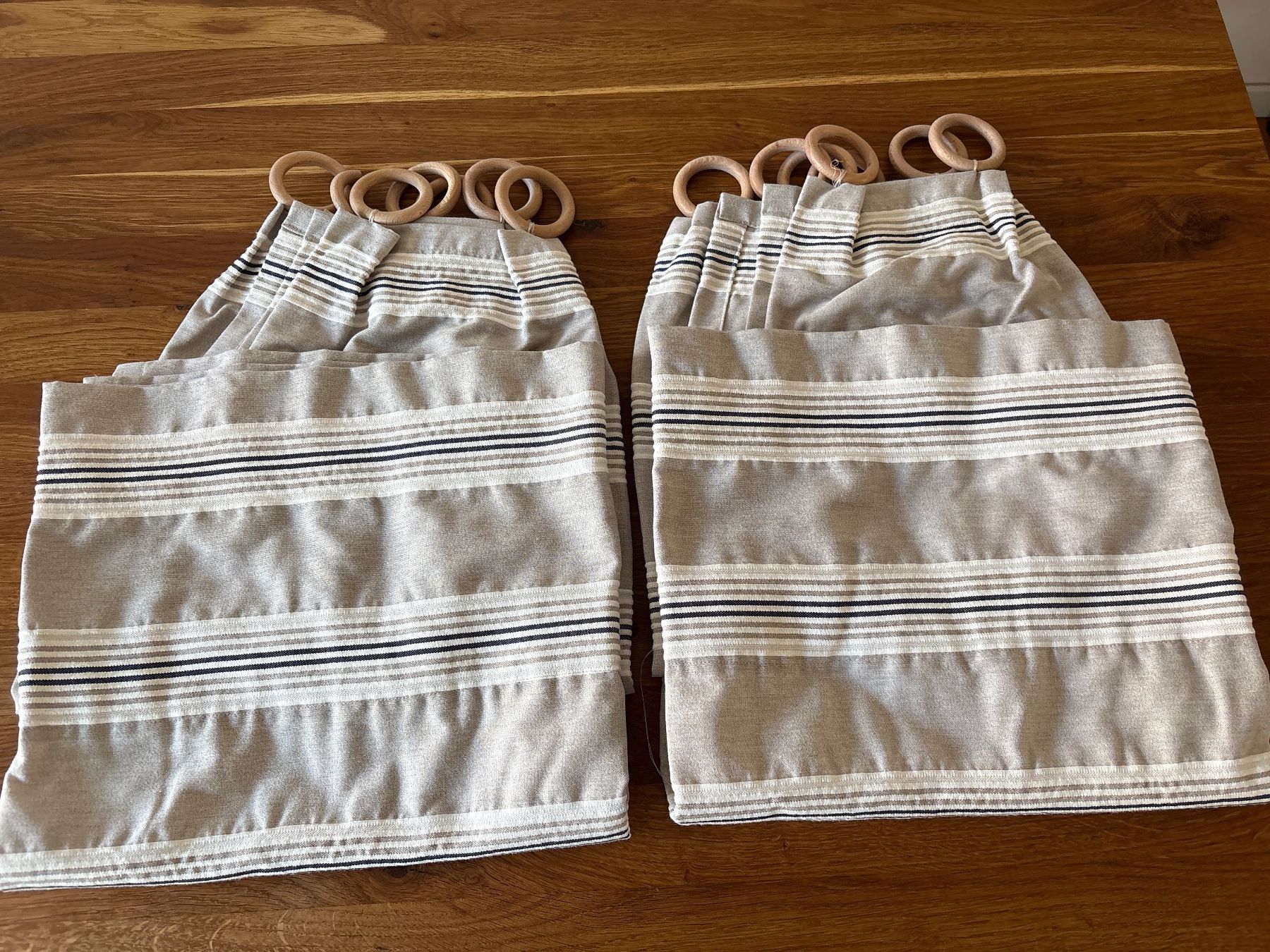 Ikea Vorhänge: 2 IKEA Vorhänge Beige 115x120cm – Gebraucht aus Basel von elsabbasel