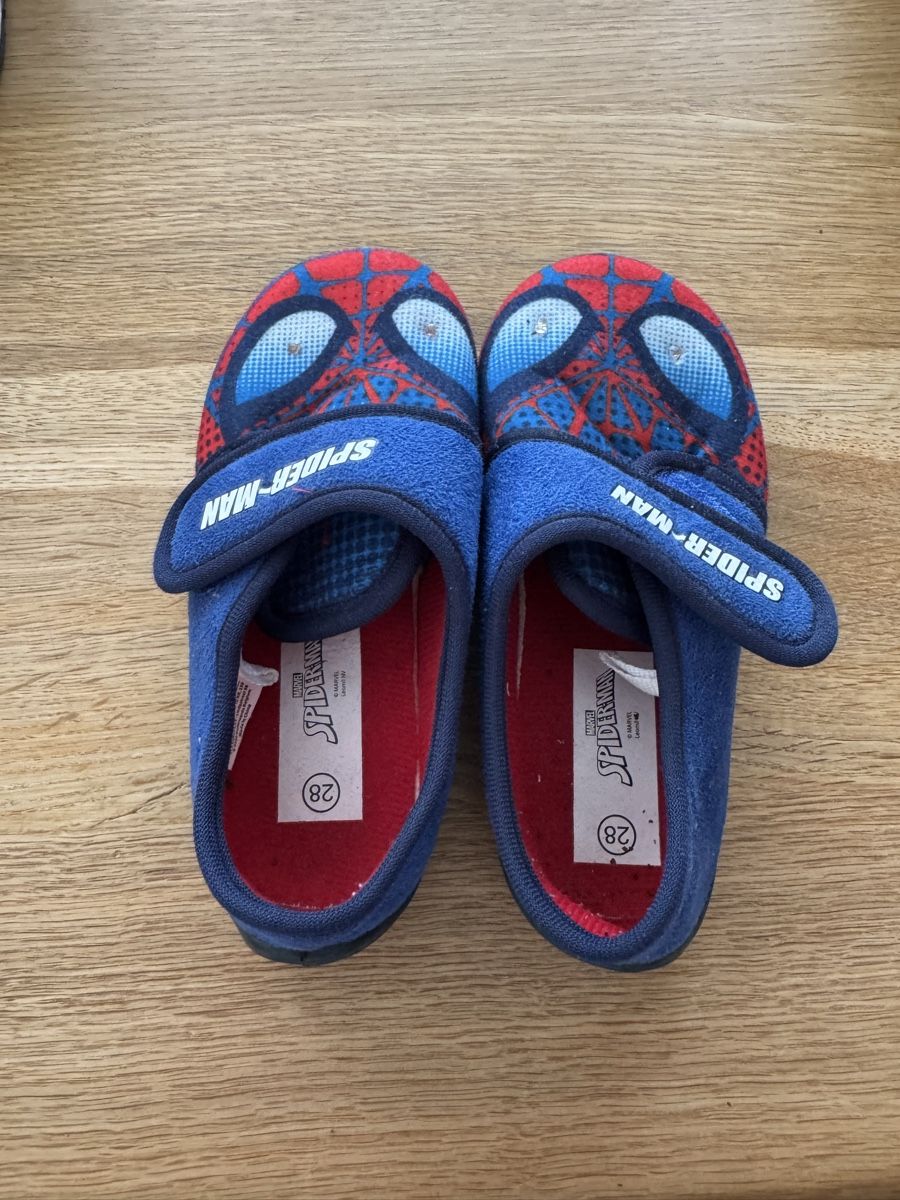 Scarpe per ragazzi: Finken – Usato da Tagelswangen venduto da Isa036