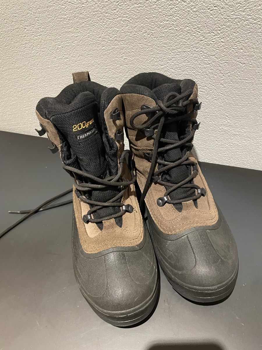 Scarpe da uomo: Stubai Wanderschuhe, Grösse 40 – Usato da Glattfelden venduto da hel_8tb6 5
