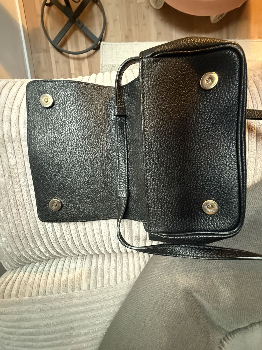 Moschino Borse: Moschino Tasche – Usato da Gwatt (Thun) venduto da marysplanet 3