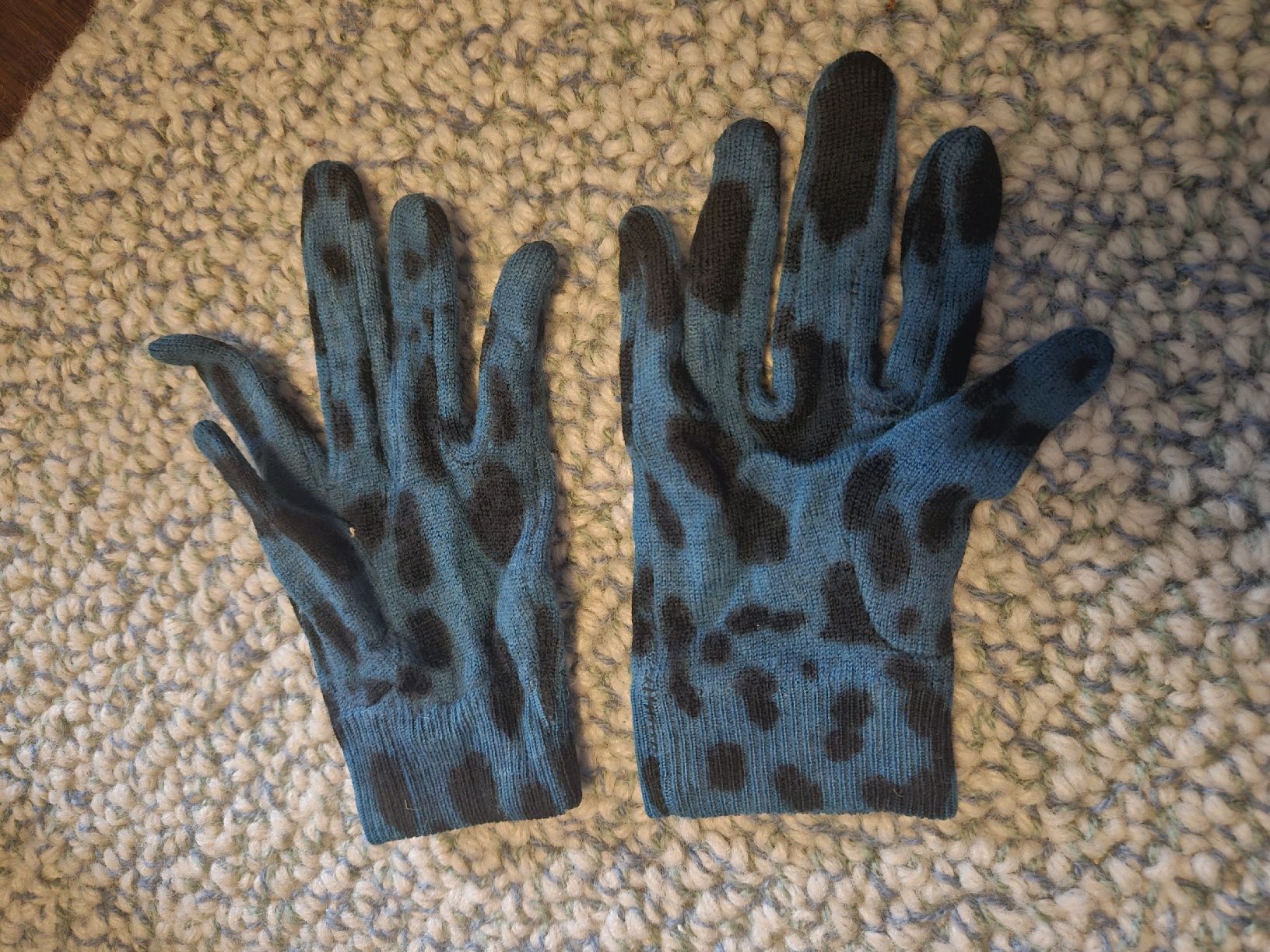 Dolce & Gabbana Kinderhandschuhe: D&G Mädchen Leo-Print handschue – Neu (gemäss Beschreibung) aus zollikon von irissauer