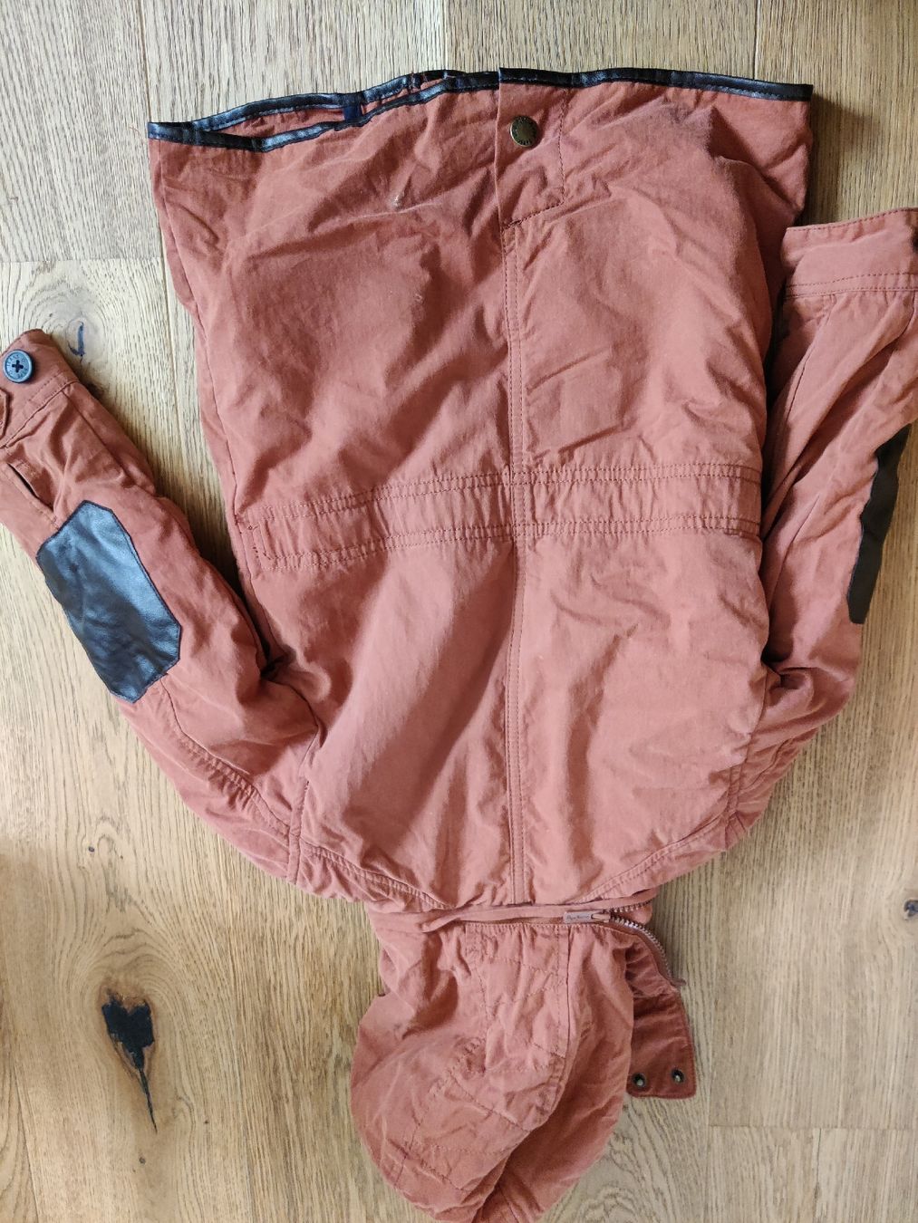 Pepe Jeans Jacken & Mäntel: Pepe Jeans kinderwinterjacke Gr.4j – Gebraucht aus Ostermundigen von Louhdezd 3