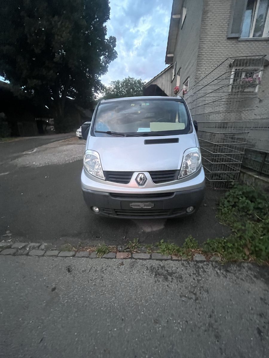 Renault Véhicules utilitaires: RENAULT Trafic dCi115 – Défectueux à Wiezikon b.Sirnach par ram_lf68 1