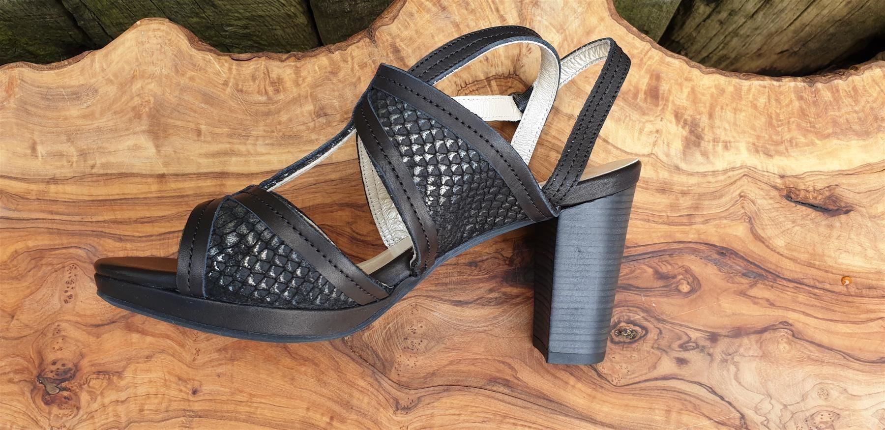 Scarpe da donna: DKODE Belva Sandalen 38 NP159.- NEU – Nuovo e nell'imballaggio originale da Buttwil venduto da MaraMari 7