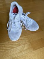 Nike Sneaker Weiss Gr. 39 Turnschuhe Freizeitschuhe Schuhe