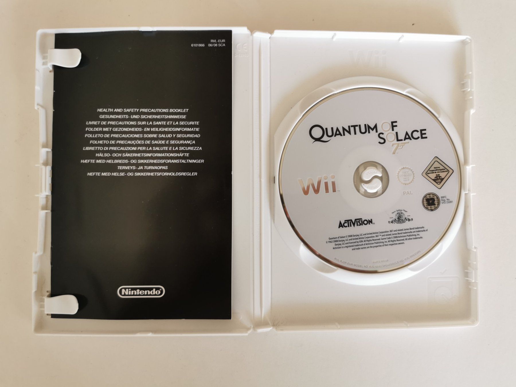 Spiele: Wii - James Bond: 007 ein Quantum Trost – Gebraucht aus Lenzburg von eyworld 1