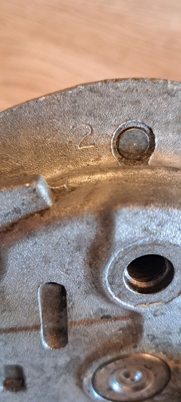 Piaggio Parti ricambio per ciclomotori: Piaggio Ciao/SI Getriebe 6,5er – Usato da Künten venduto da Rocchi71 1