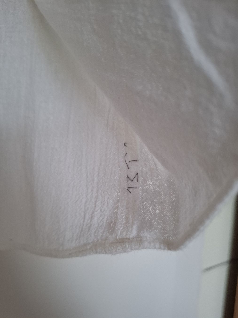 Camicette: Chemise artisanale roumaine – Nuovo (secondo la descrizione) da La Tour-de-Peilz venduto da Marin_nette 3