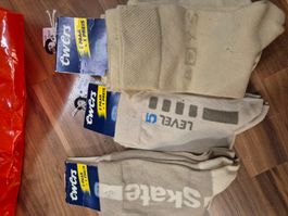 6 Paar Socken gr 31 bis 34 50% reduziert L3