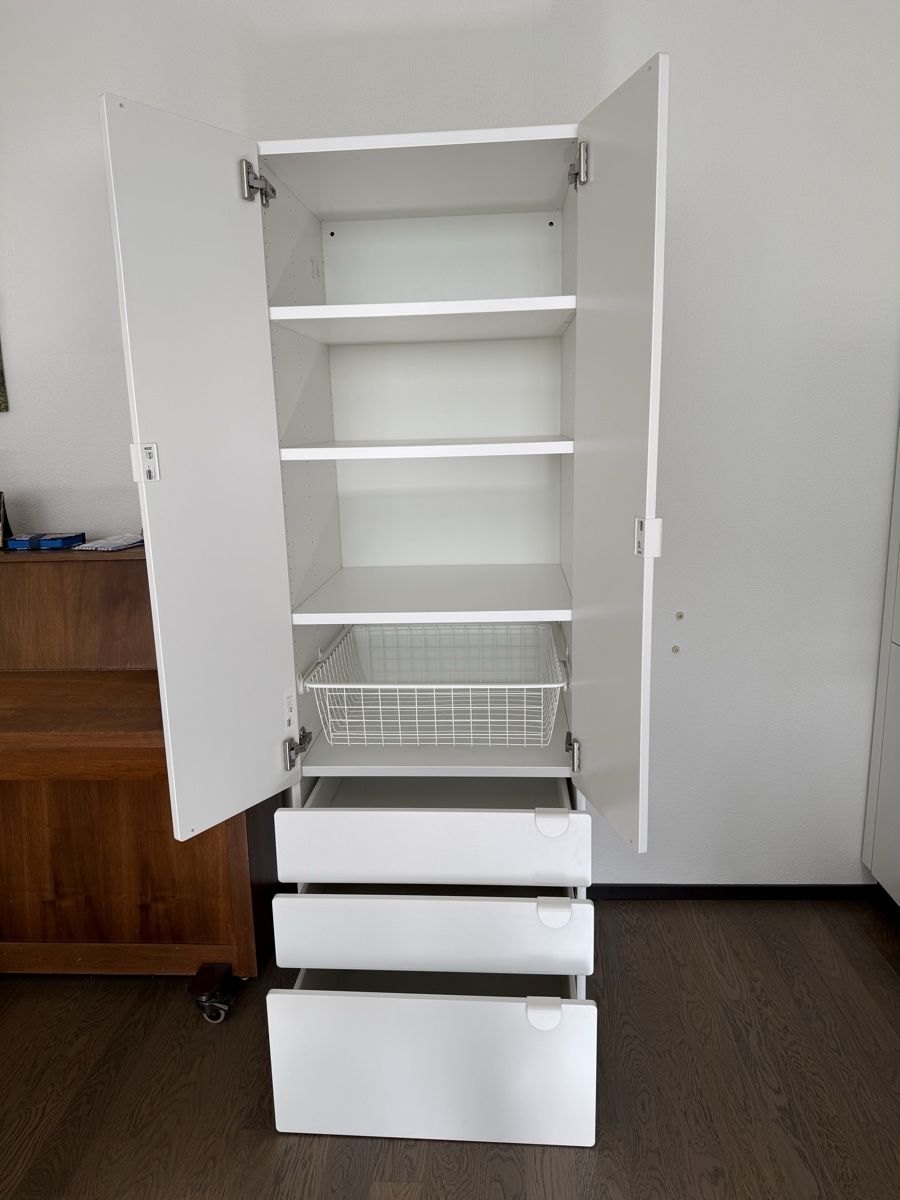 Ikea Schränke: Ikea Schrank Kinder Smastad, Platsa – Gebraucht aus Zürich von zueri8008 1