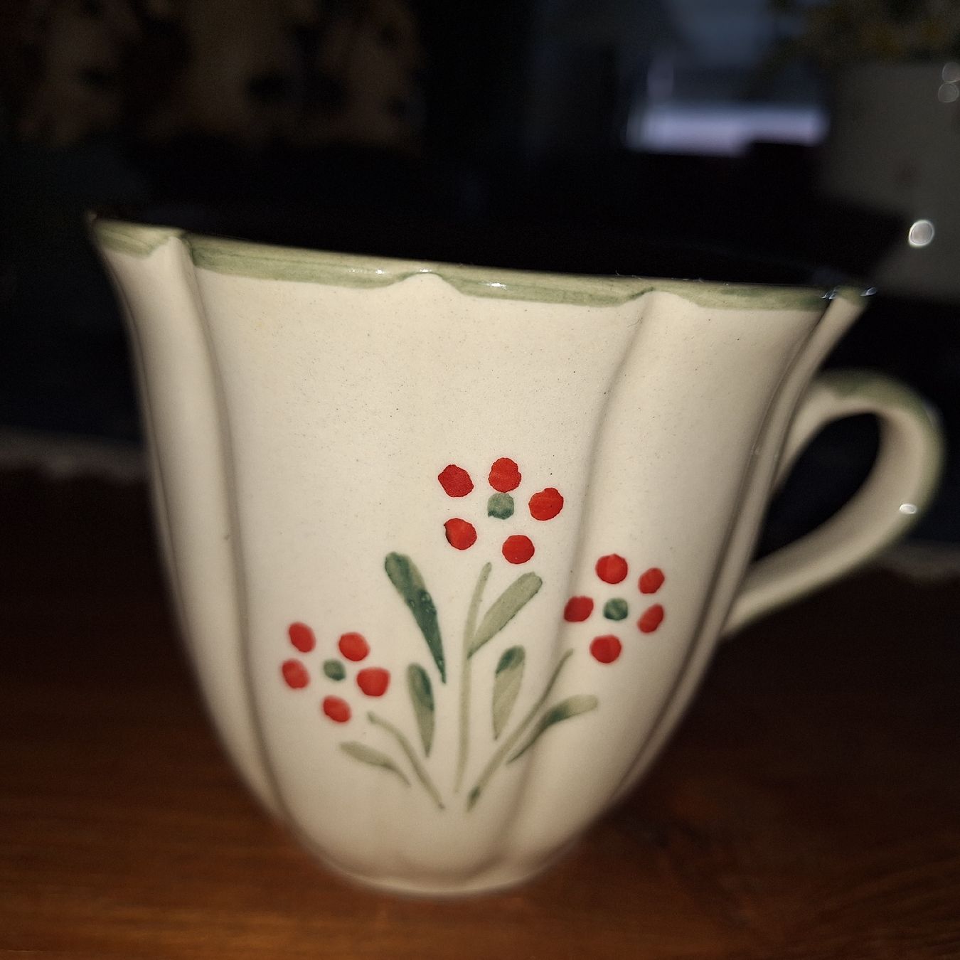 Tazze: Hübsche Vintage Tasse mit Blumenmuster – Nuovo e nell'imballaggio originale da spreitenbach venduto da lumbalplatte 3