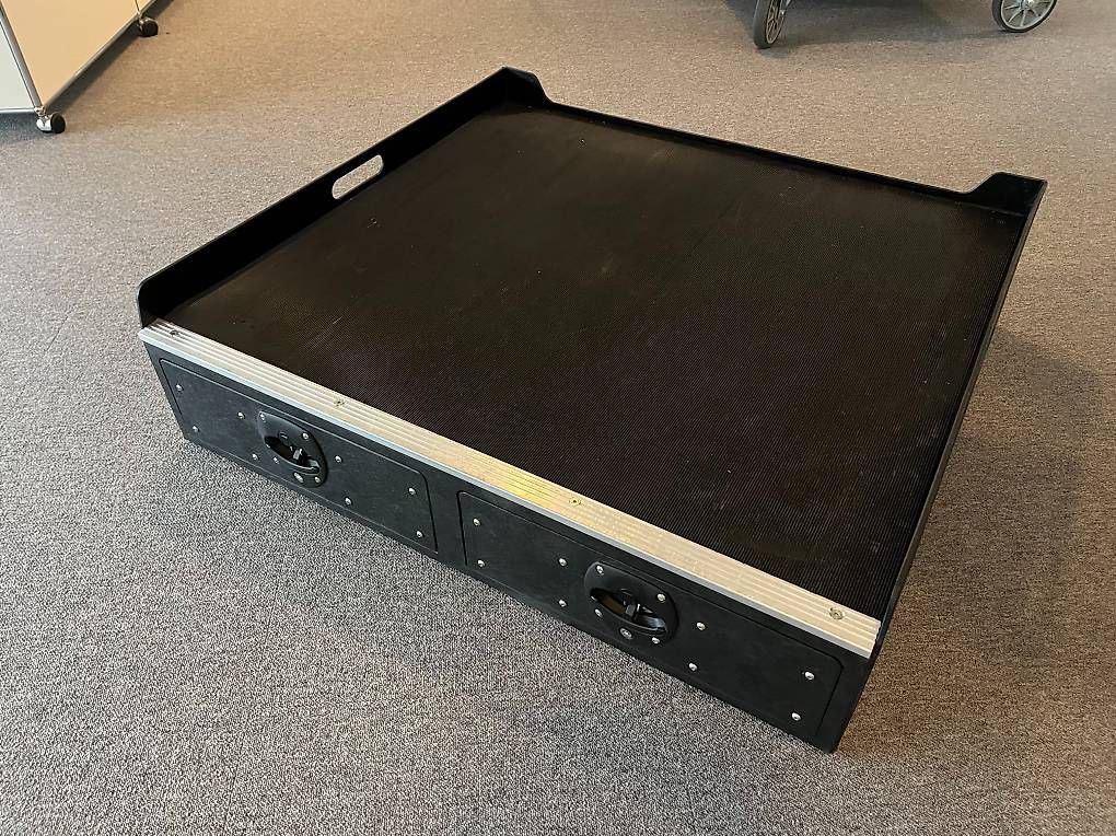 Accessori per altri veicoli: Land Rover Discovery 4 drawer unit – Usato da PUIDOUX venduto da ralphgibson 3