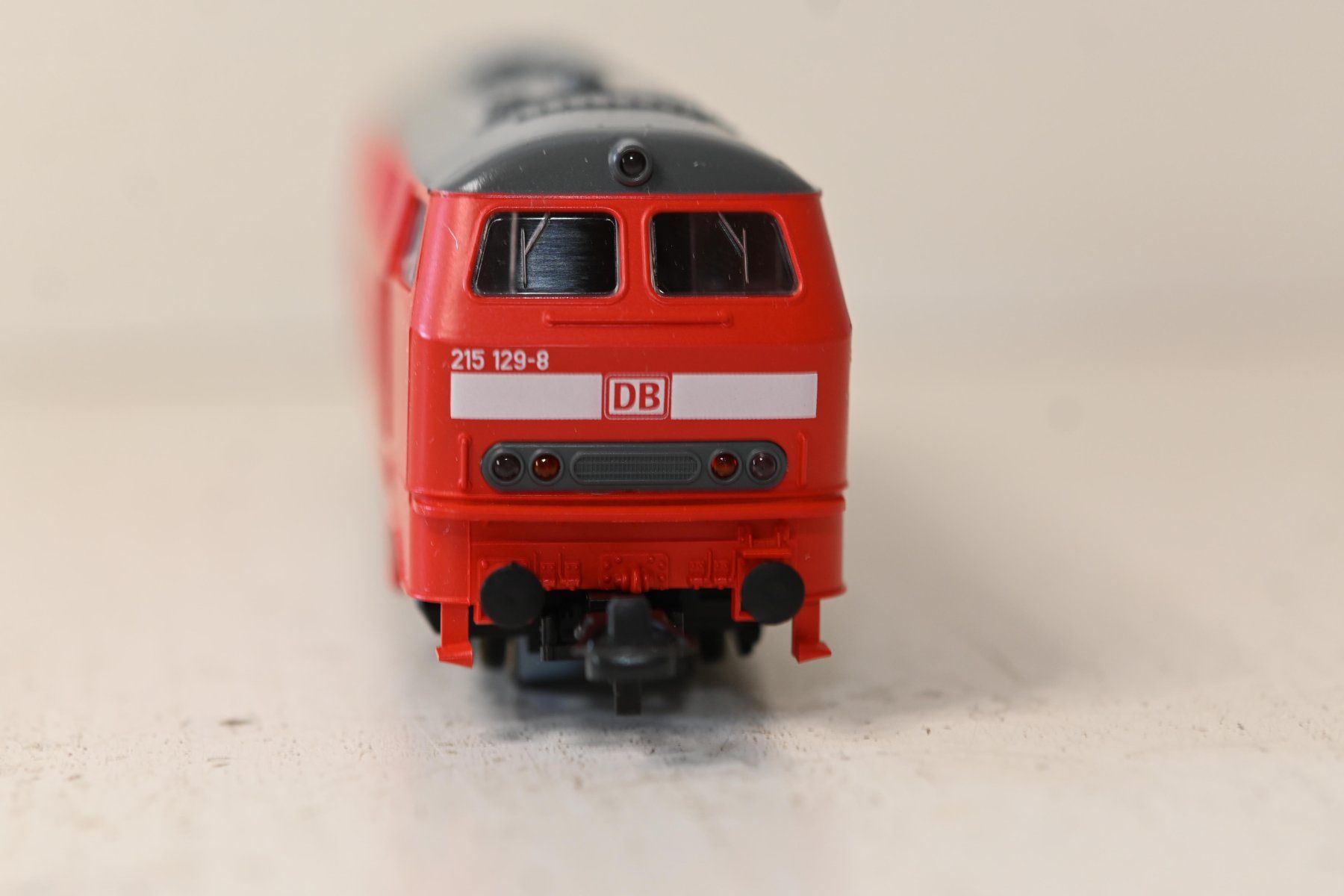 Roco Modelleisenbahnen: BR 215 Roco HO/AC Digital Adr 3 mit OVP – Gebraucht aus Laupen ZH von Zmoewe 6