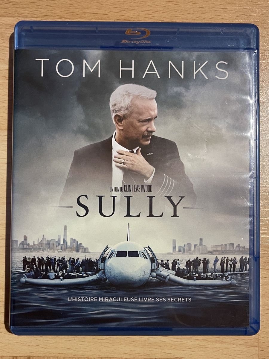 Alle DVDs: SULLY (Blu-ray, 2016) – Gebraucht aus Ligerz von OoPArt
