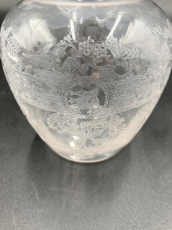 Karaffen: Weinkaraffe mit Weinrebenornament | ca. 5dl | Glas – Gebraucht aus Wittenbach von Restwert_St-Gallen 2
