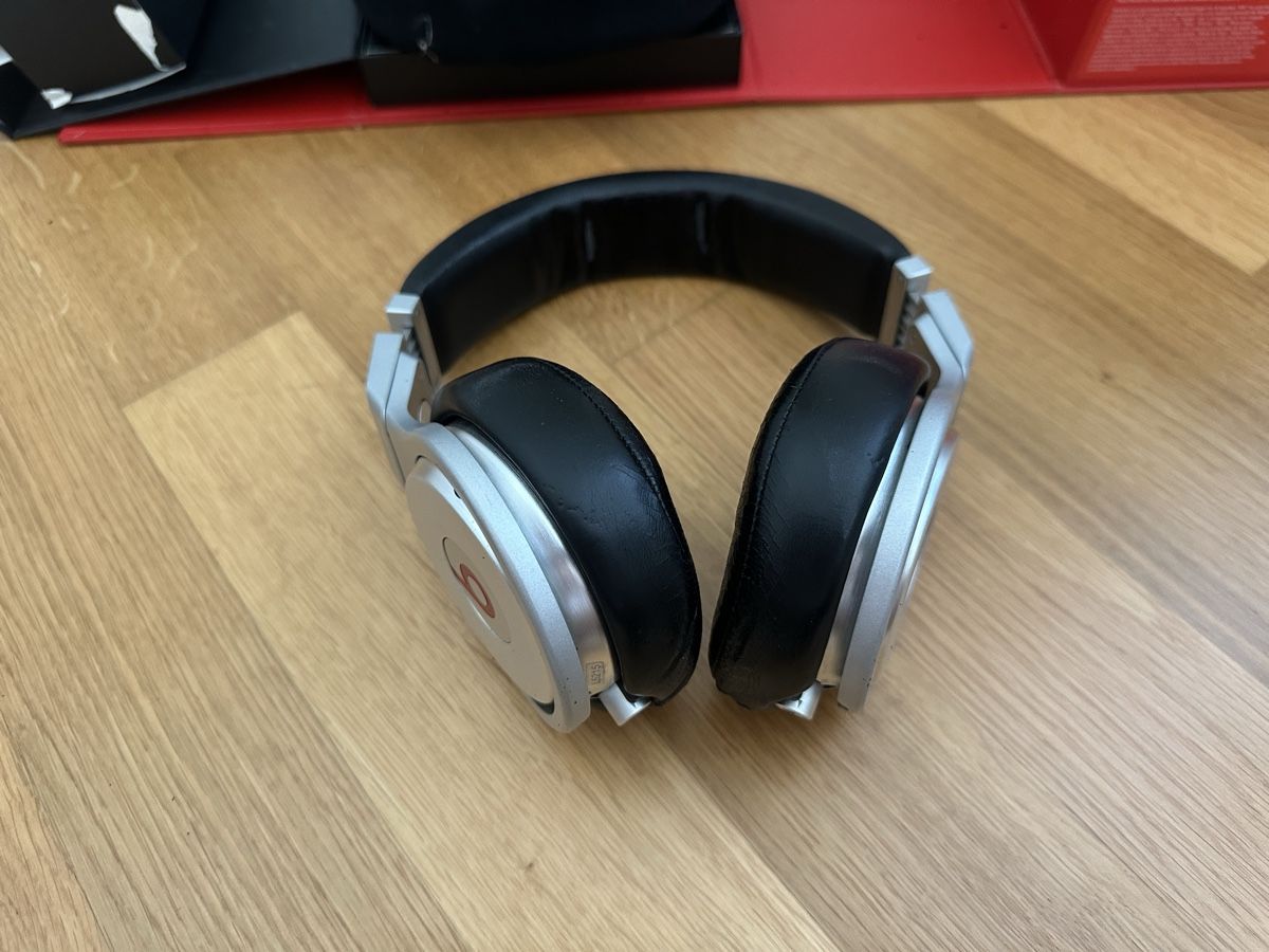 Beats Casques audio: Beats Pro Kopfhörer – D'occasion à Pfäffikon SZ par kev_c9q6 5
