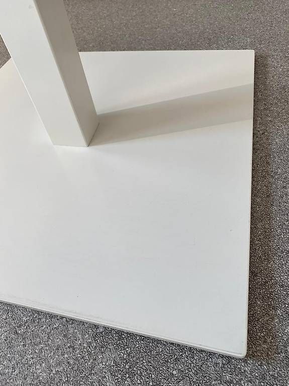 Tavoli: Tisch quadratisch von ZKD – Usato da Fehraltorf venduto da Sato01 2