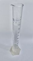 Messzylinder 100 ml – Glas, Klasse B mit einzelner Standfuss