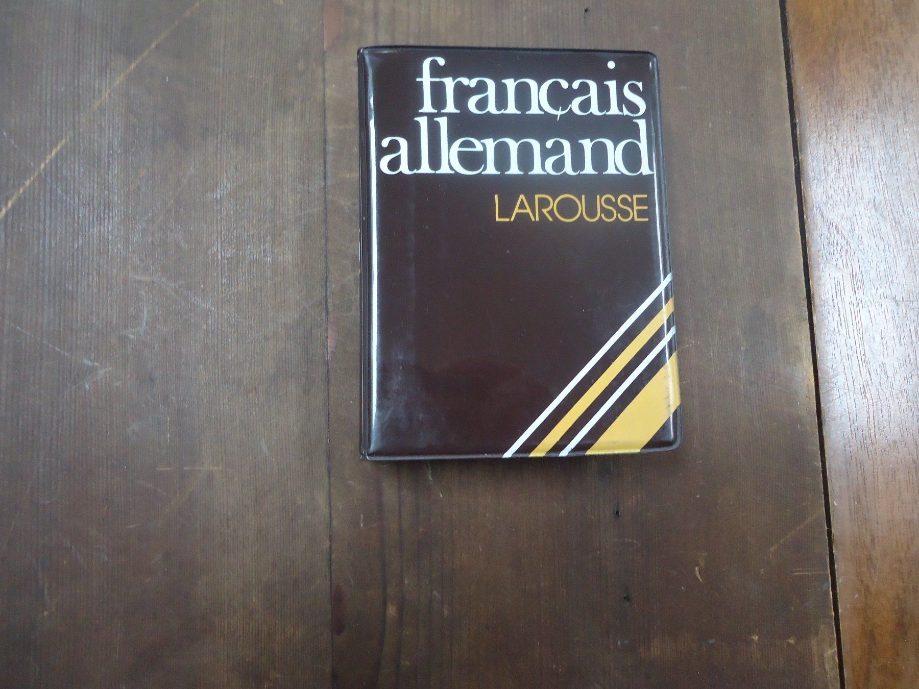 Bücher: Dictionnaire Larousse Français Allemand – Gebraucht aus Vessy von mafabe 1